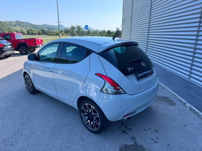 Lancia Ypsilon 1.2 69 CV 5 porte Gold (7)