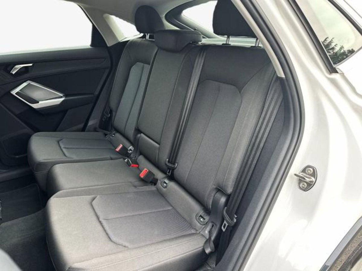 Audi Q3 Sportback 35 TFSI (13)