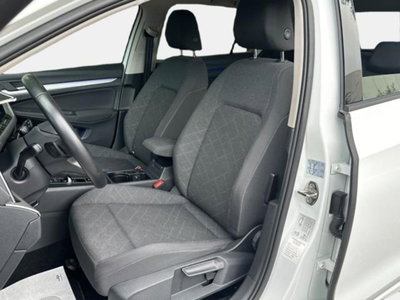Volkswagen Golf Variant 2.0 TDI SCR DSG Life (12)