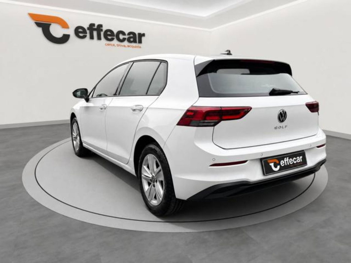 Volkswagen Golf Variant 2.0 TDI SCR DSG Life (4)