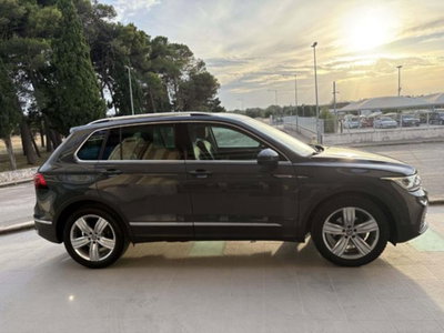 Volkswagen Tiguan 2.0 TDI 150 CV SCR DSG 4MOTION Elegance (4)