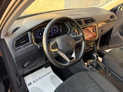 Volkswagen Tiguan 2.0 TDI 150 CV SCR DSG 4MOTION Elegance (12)