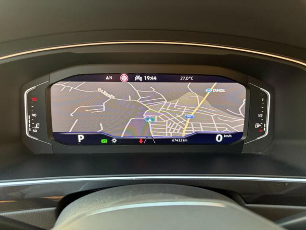 Volkswagen Tiguan 2.0 TDI 150 CV SCR DSG 4MOTION Elegance (16)