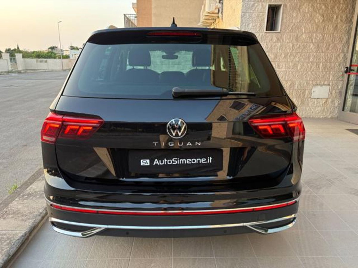 Volkswagen Tiguan 2.0 TDI 150 CV SCR DSG 4MOTION Elegance (6)