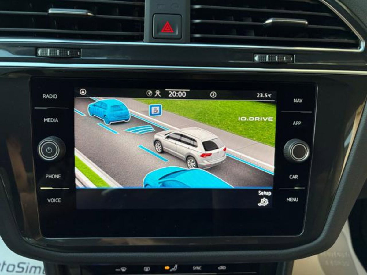 Volkswagen Tiguan 2.0 TDI 150 CV SCR DSG 4MOTION Life (15)