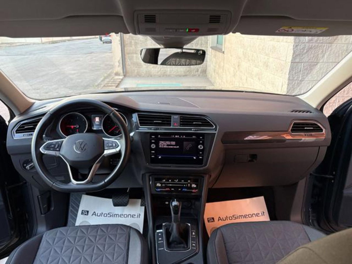 Volkswagen Tiguan 2.0 TDI 150 CV SCR DSG 4MOTION Life (13)