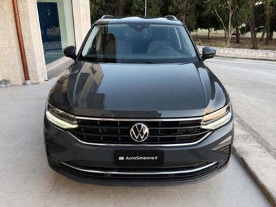 Volkswagen Tiguan 2.0 TDI 150 CV SCR DSG 4MOTION Life (2)