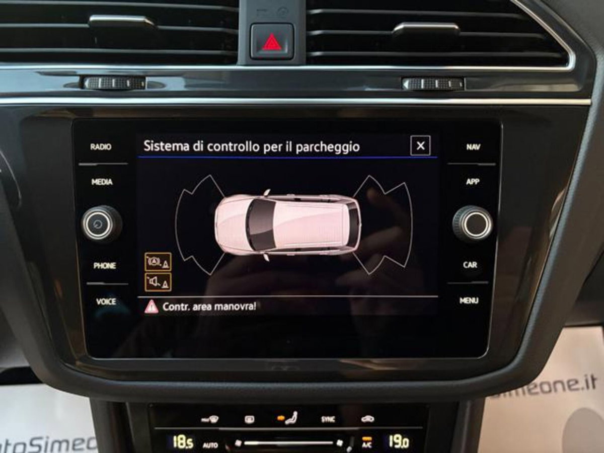 Volkswagen Tiguan 2.0 TDI 150 CV SCR DSG 4MOTION Life (20)