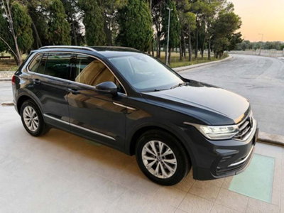 Volkswagen Tiguan 2.0 TDI 150 CV SCR DSG 4MOTION Life (3)