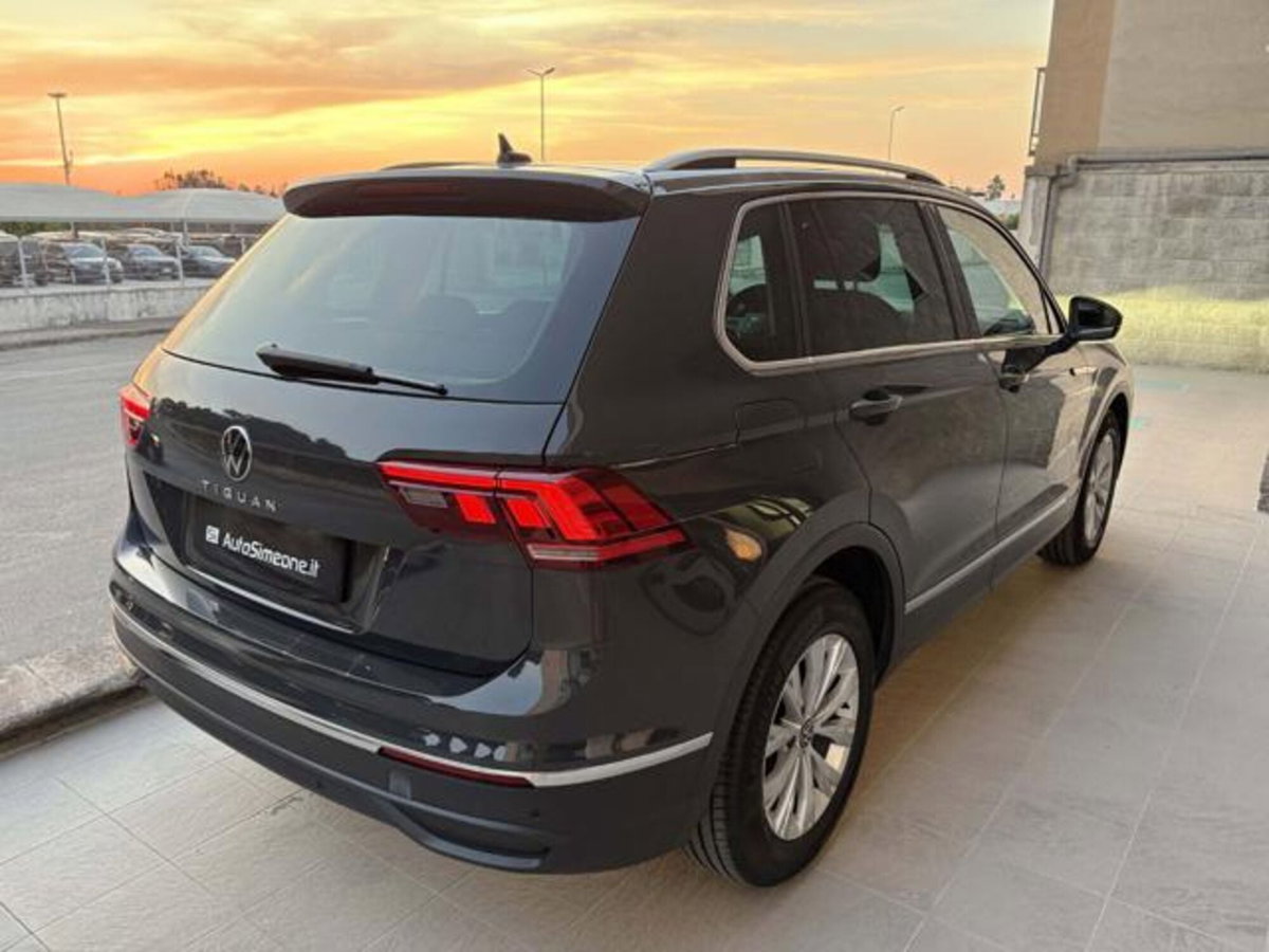 Volkswagen Tiguan 2.0 TDI 150 CV SCR DSG 4MOTION Life (5)
