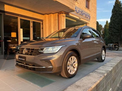 Volkswagen Tiguan 2.0 TDI 150 CV SCR DSG 4MOTION Life usata