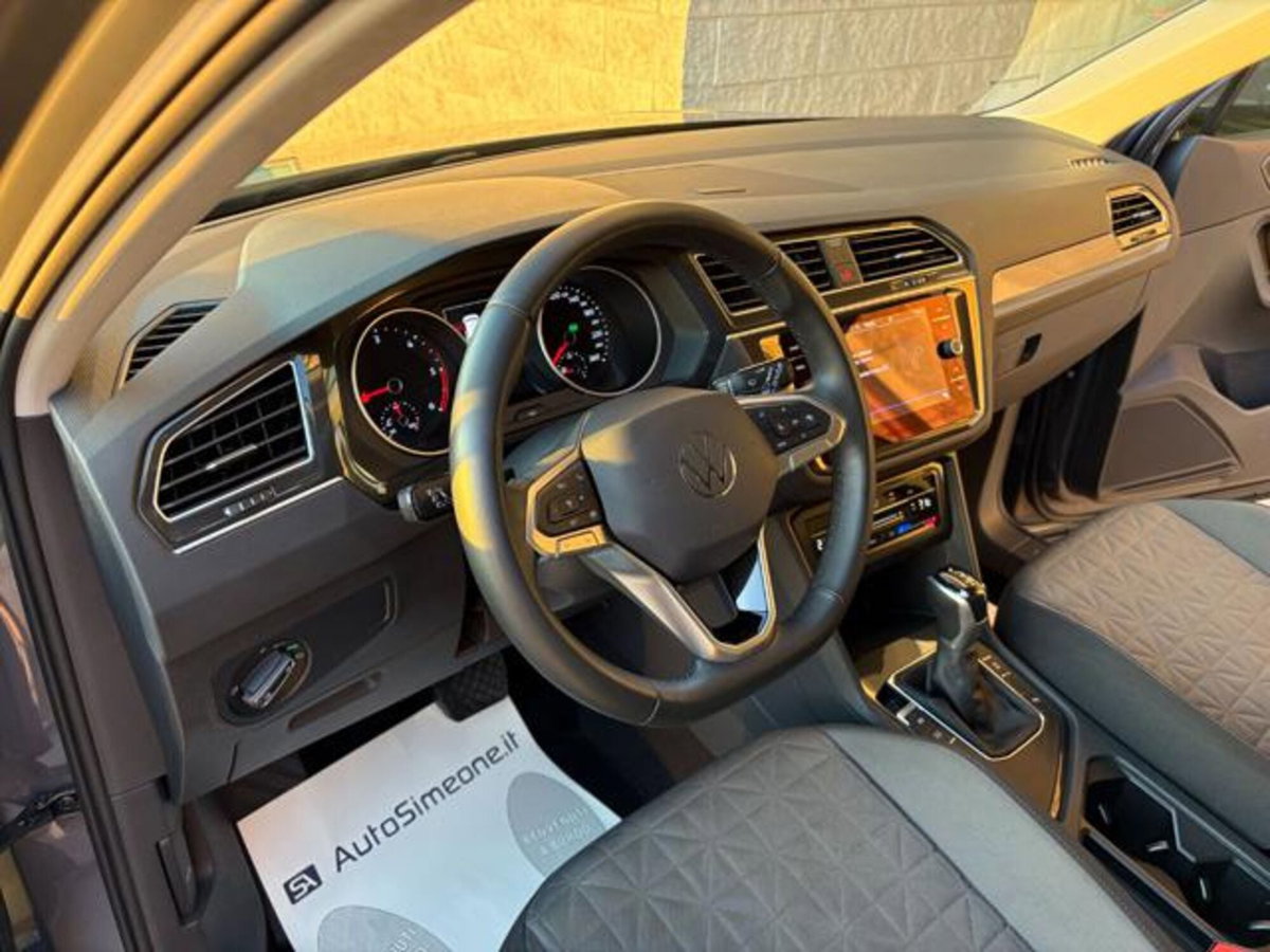 Volkswagen Tiguan 2.0 TDI 150 CV SCR DSG 4MOTION Life (11)