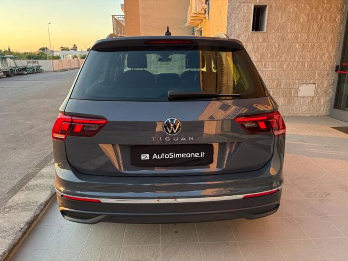 Volkswagen Tiguan 2.0 TDI 150 CV SCR DSG 4MOTION Life (6)