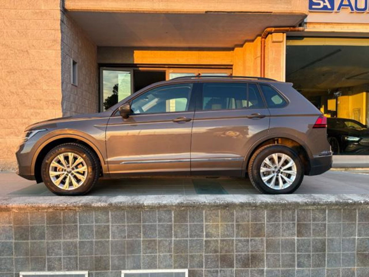 Volkswagen Tiguan 2.0 TDI 150 CV SCR DSG 4MOTION Life (7)