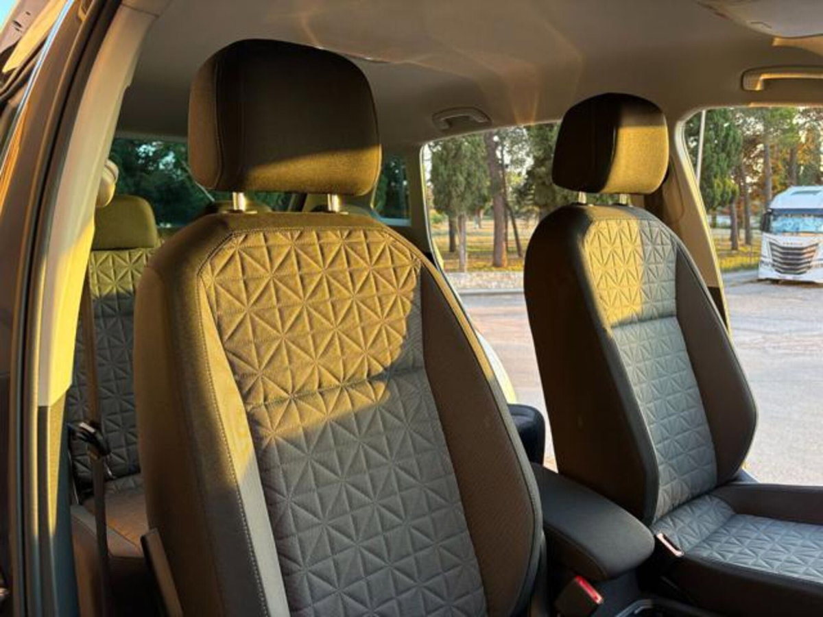 Volkswagen Tiguan 2.0 TDI 150 CV SCR DSG 4MOTION Life (9)