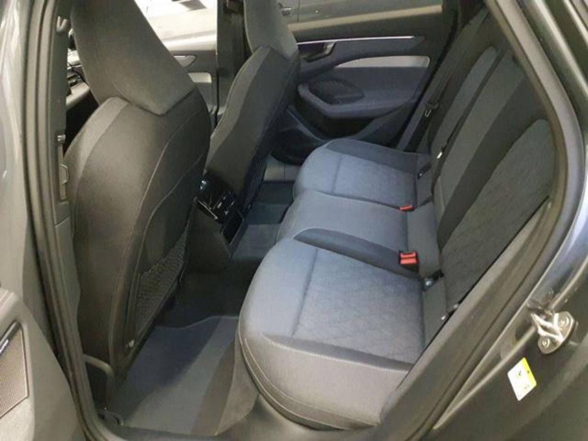 Audi A6 40 2.0 TDI quattro ultra S tronic Business Plus (4)