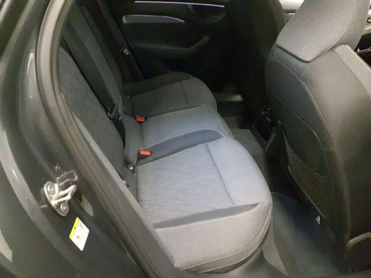 Audi A6 40 2.0 TDI quattro ultra S tronic Business Plus (5)