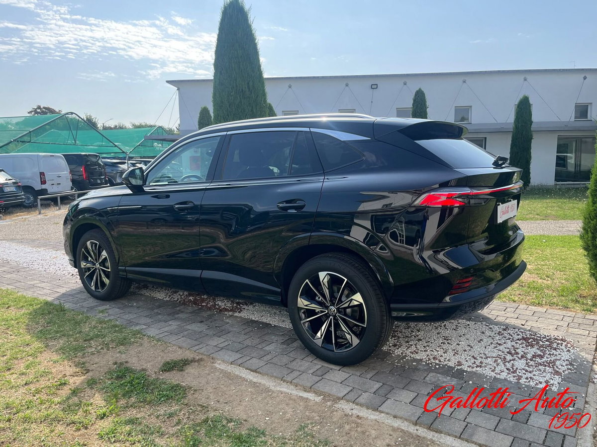 Mg HS 1.5 hybrid+ Luxury auto (20)