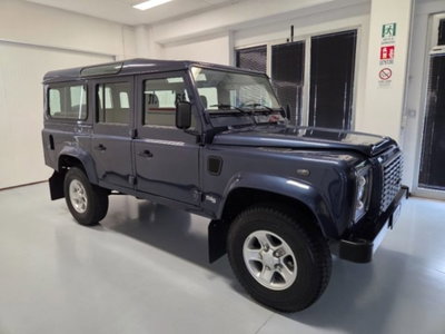 Land Rover Defender 110 2.5 Td5 cat Station Wagon SE (3)