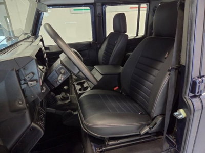 Land Rover Defender 110 2.5 Td5 cat Station Wagon SE (8)