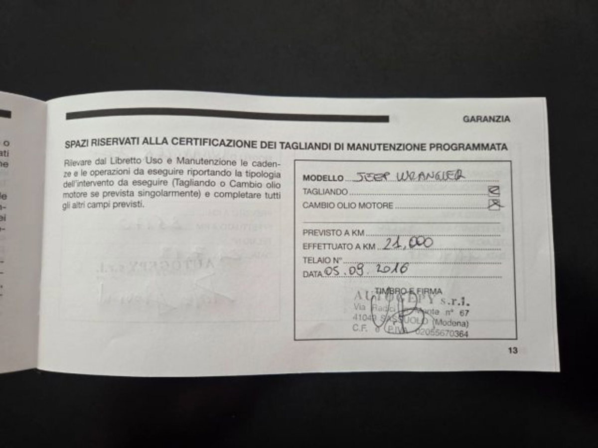 Jeep Wrangler Unlimited 2.8 CRD DPF Rubicon Auto (16)