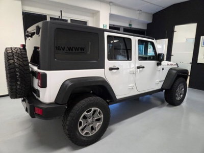Jeep Wrangler Unlimited 2.8 CRD DPF Rubicon Auto (4)