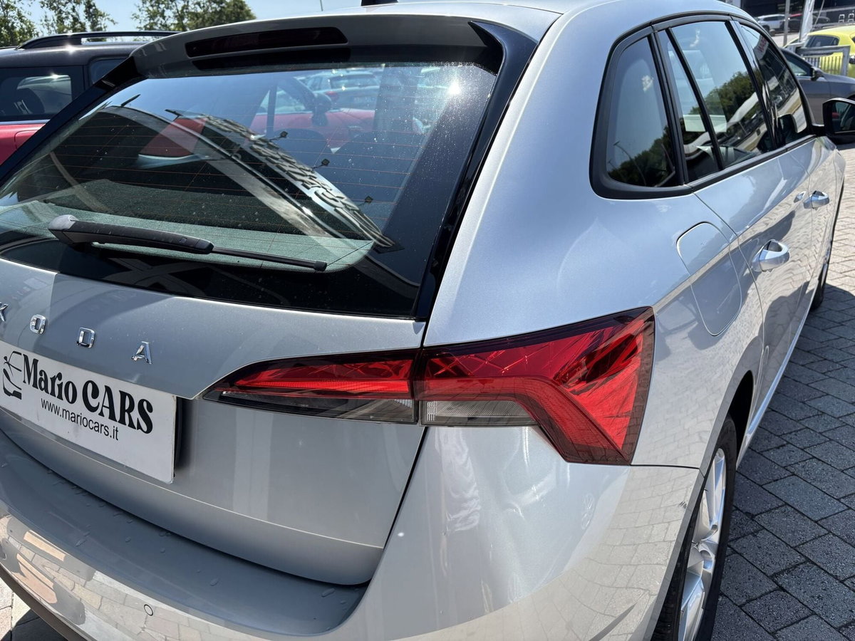 Skoda Scala 1.0 TSI 110 CV DSG Ambition (13)