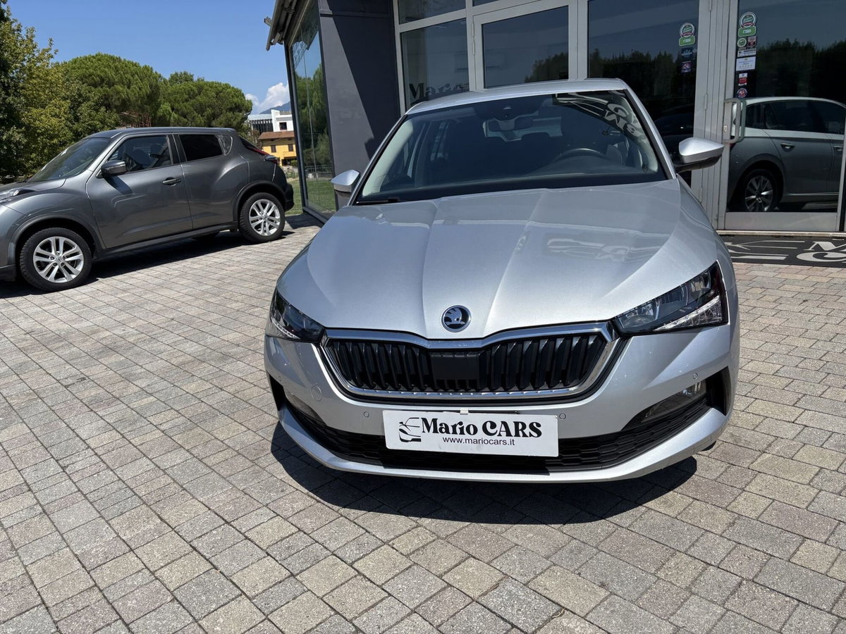 Skoda Scala 1.0 TSI 110 CV DSG Ambition (2)