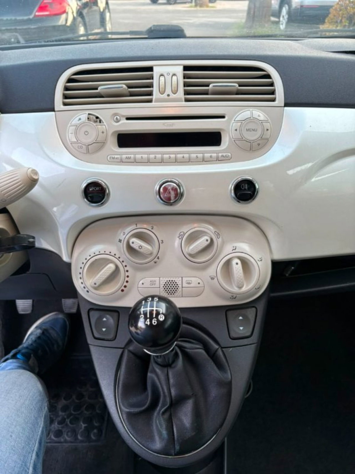 Fiat 500 1.4 16V Lounge (8)