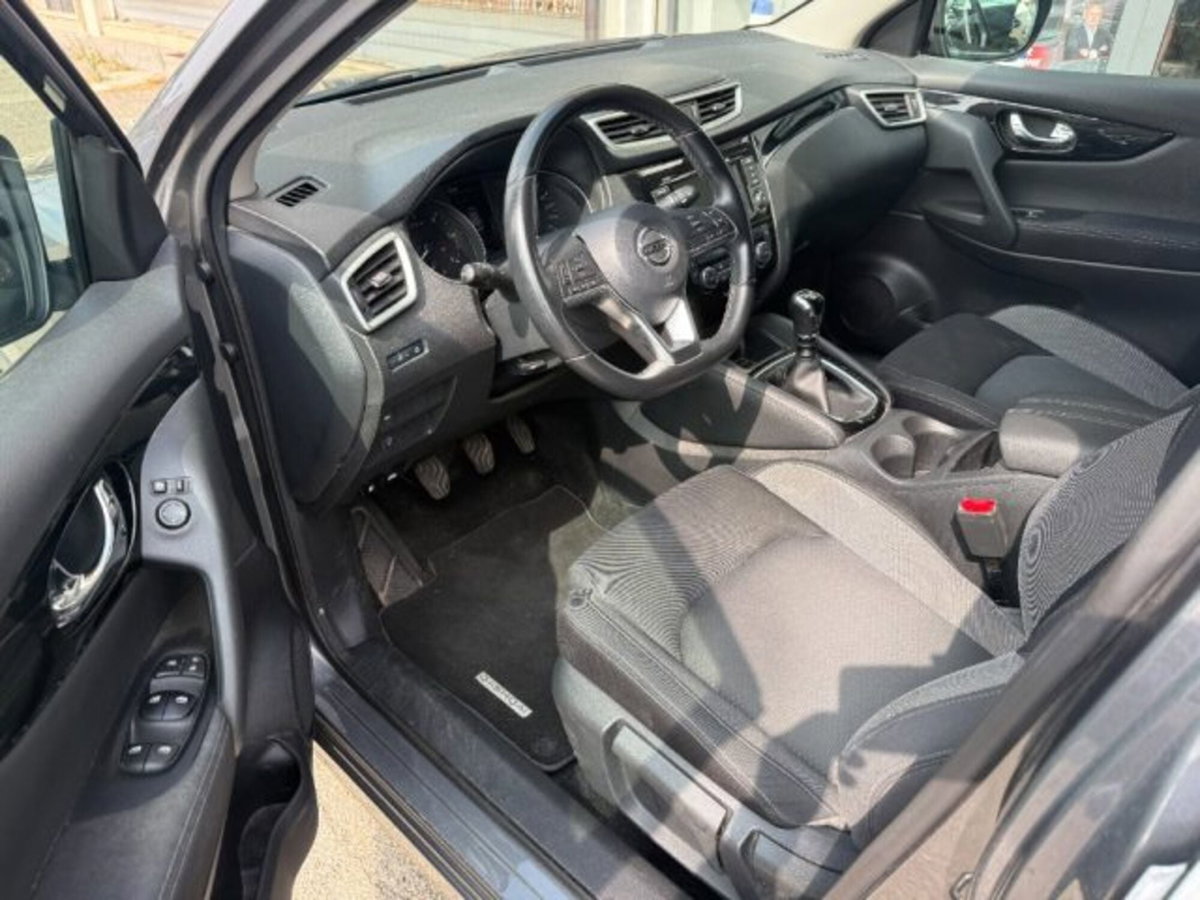 Nissan Qashqai 1.5 dCi 115 CV DCT N-Connecta (10)