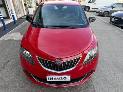 Lancia Ypsilon 1.0 FireFly 5 porte S&S Hybrid Ecochic Silver (3)