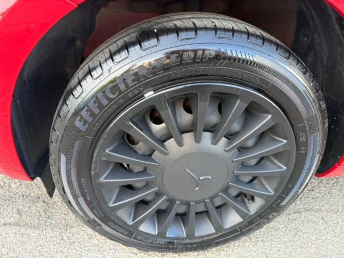Lancia Ypsilon 1.0 FireFly 5 porte S&S Hybrid Ecochic Silver (6)