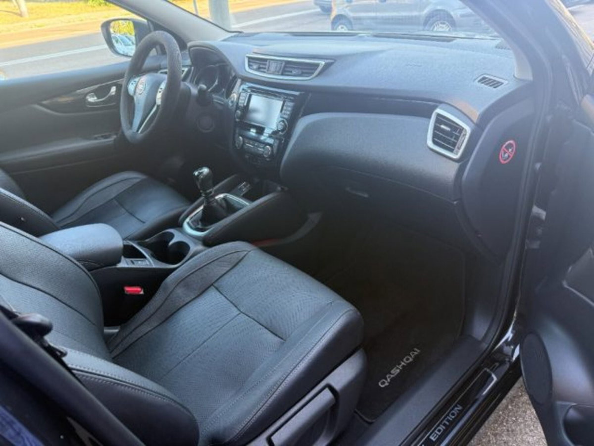 Nissan Qashqai 1.6 dCi 4WD Tekna (14)