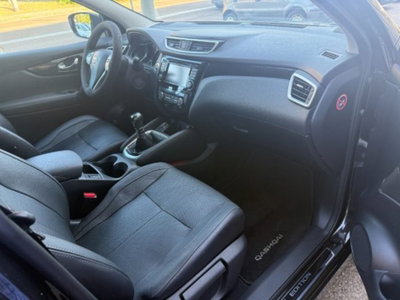 Nissan Qashqai 1.6 dCi 4WD Tekna (14)