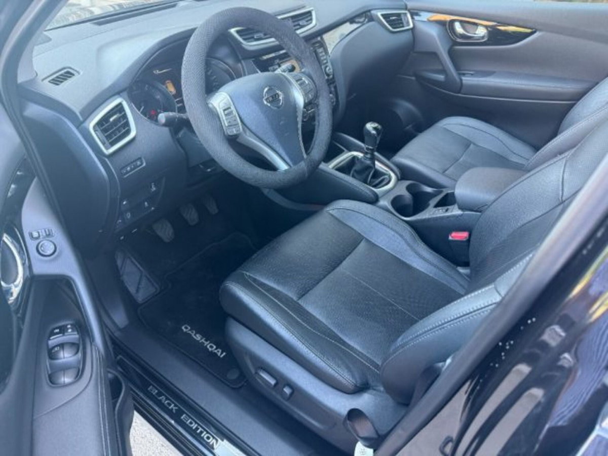 Nissan Qashqai 1.6 dCi 4WD Tekna (19)