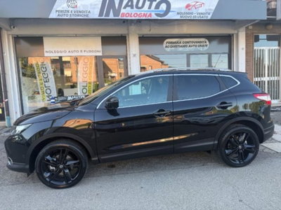 Nissan Qashqai 1.6 dCi 4WD Tekna (2)