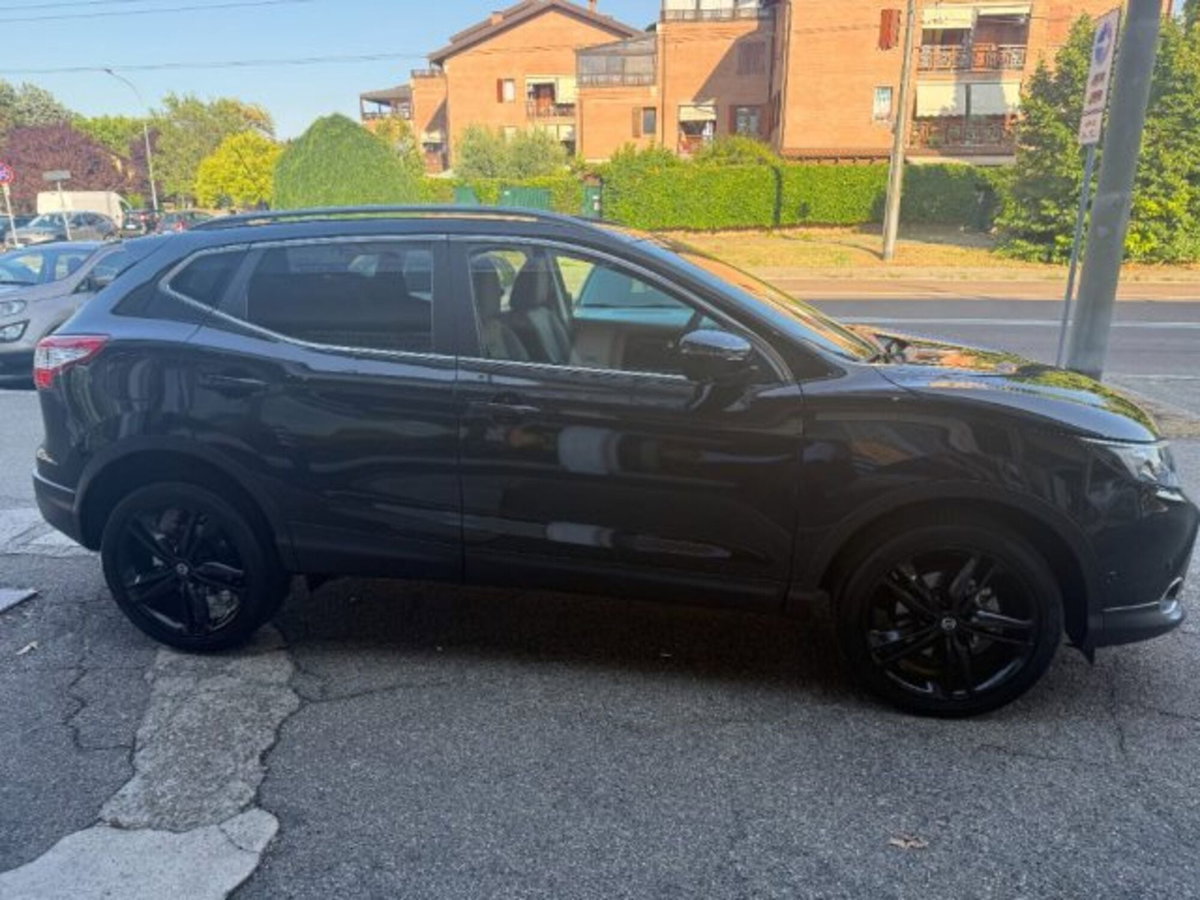Nissan Qashqai 1.6 dCi 4WD Tekna (7)
