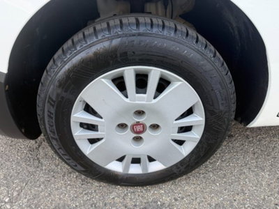 Fiat Fiorino combi N1 1.3 mjt 95cv Adventure (9)