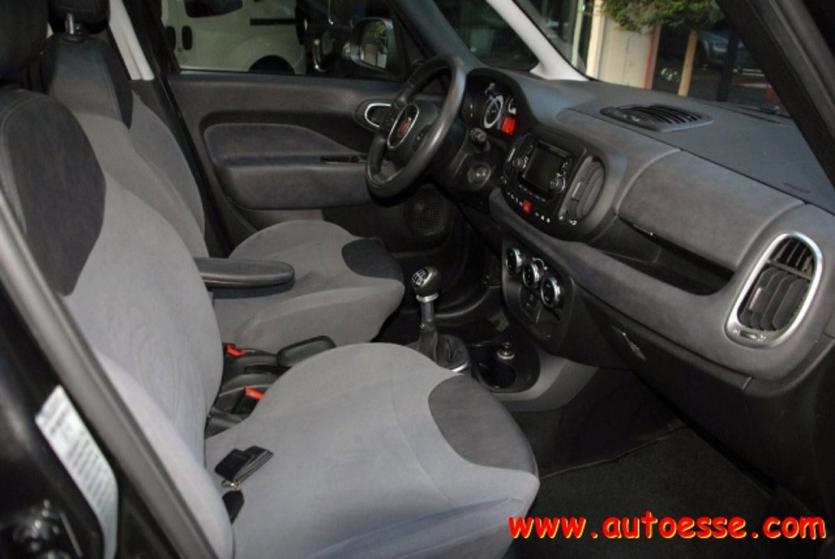 Fiat 500L 0.9 TwinAir Turbo Natural Power Lounge (18)