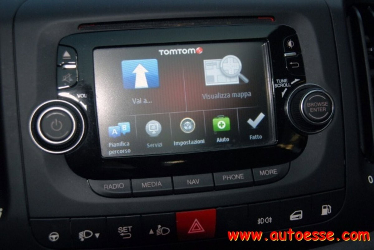 Fiat 500L 0.9 TwinAir Turbo Natural Power Lounge (9)