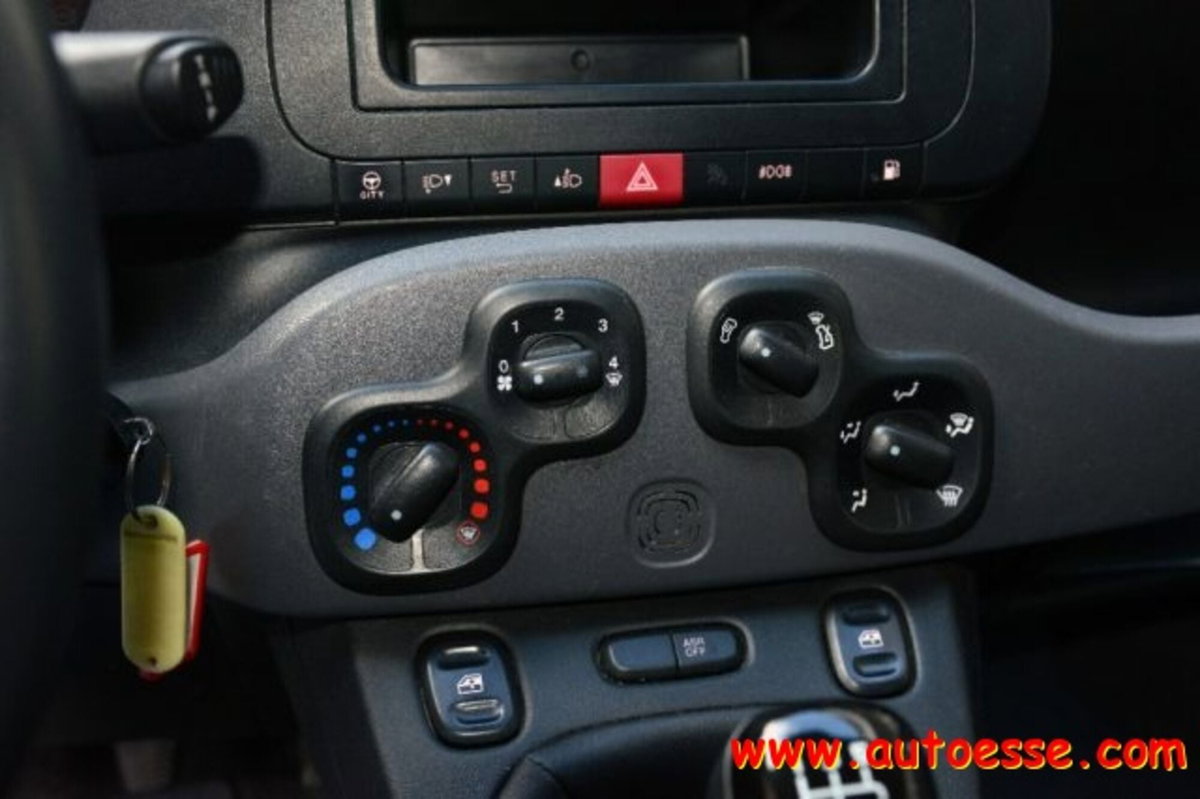 Fiat Panda 0.9 TwinAir Turbo Natural Power Pop Van 2 posti (12)