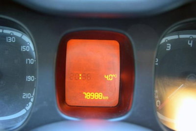 Fiat Panda 1.0 firefly hybrid s&s 70cv (12)