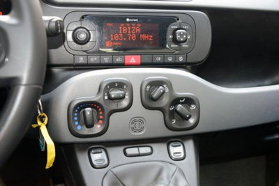 Fiat Panda 1.0 firefly hybrid s&s 70cv 5p.ti (18)
