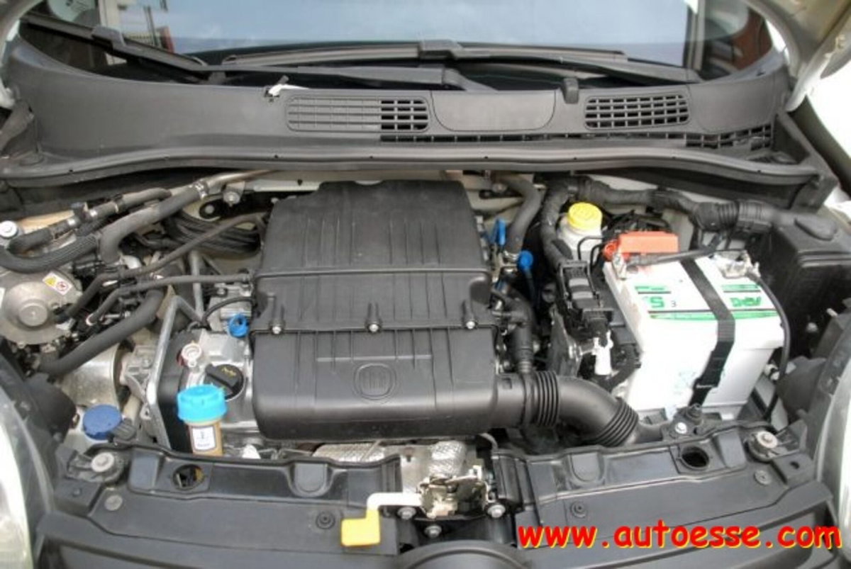 Fiat Panda 1.2 GPL Pop Van 2 posti (12)