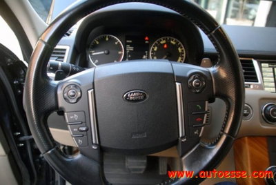 Land Rover Range Rover Sport 3.0 SDV6 HSE (11)