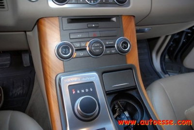Land Rover Range Rover Sport 3.0 SDV6 HSE (13)