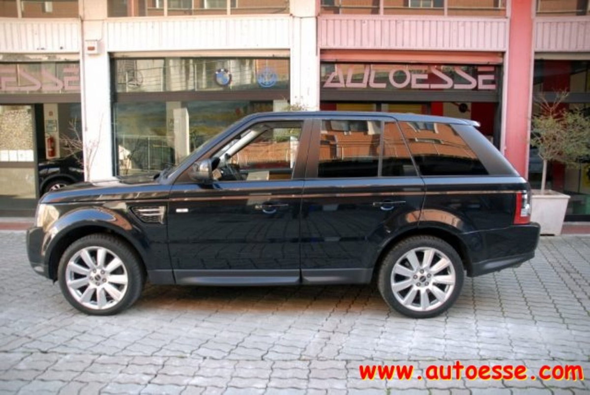 Land Rover Range Rover Sport 3.0 SDV6 HSE (2)