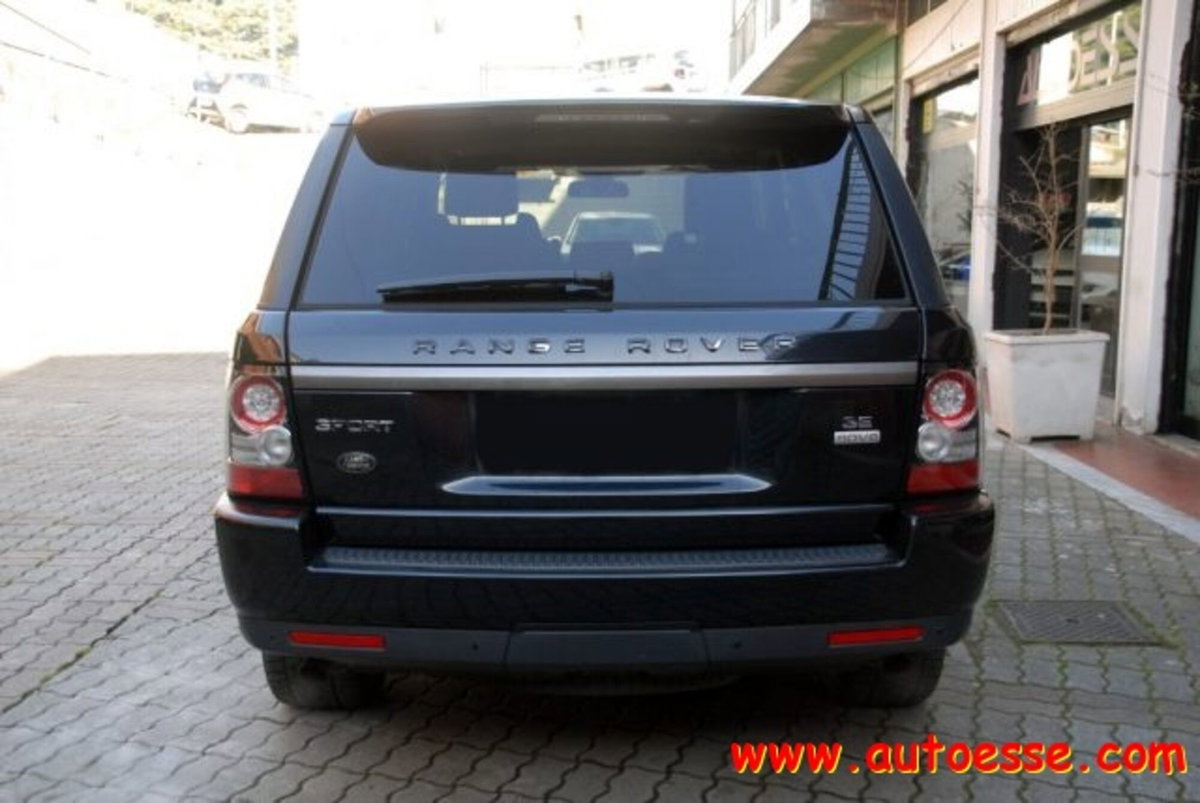 Land Rover Range Rover Sport 3.0 SDV6 HSE (4)
