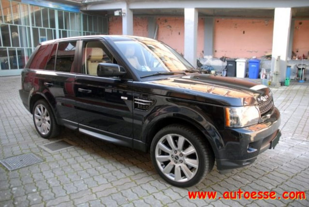 Land Rover Range Rover Sport 3.0 SDV6 HSE (6)