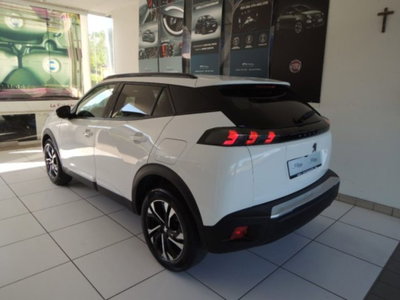 Peugeot 2008 PureTech 130 S&S Allure Pack (4)